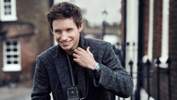 Eddie Redmayne Omega: l&#8217;attore è il nuovo brand ambassador internazionale, le foto