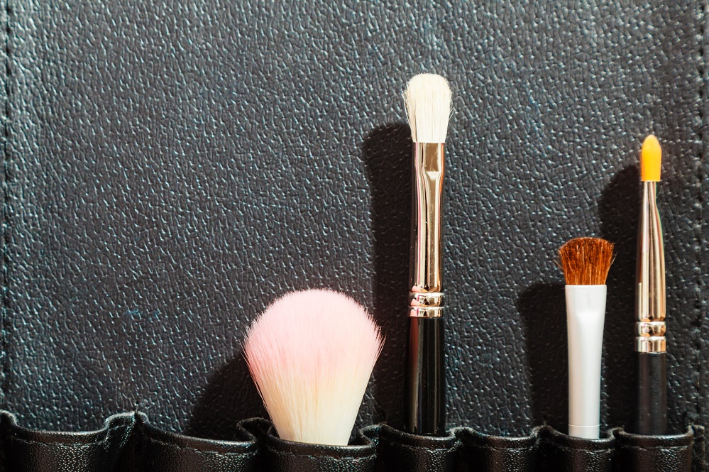 Come si usano i diversi pennelli per il trucco? A ogni make up il suo accessorio!