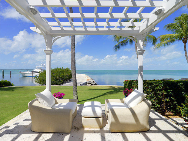 Villa di lusso con piscina sul mare della Florida