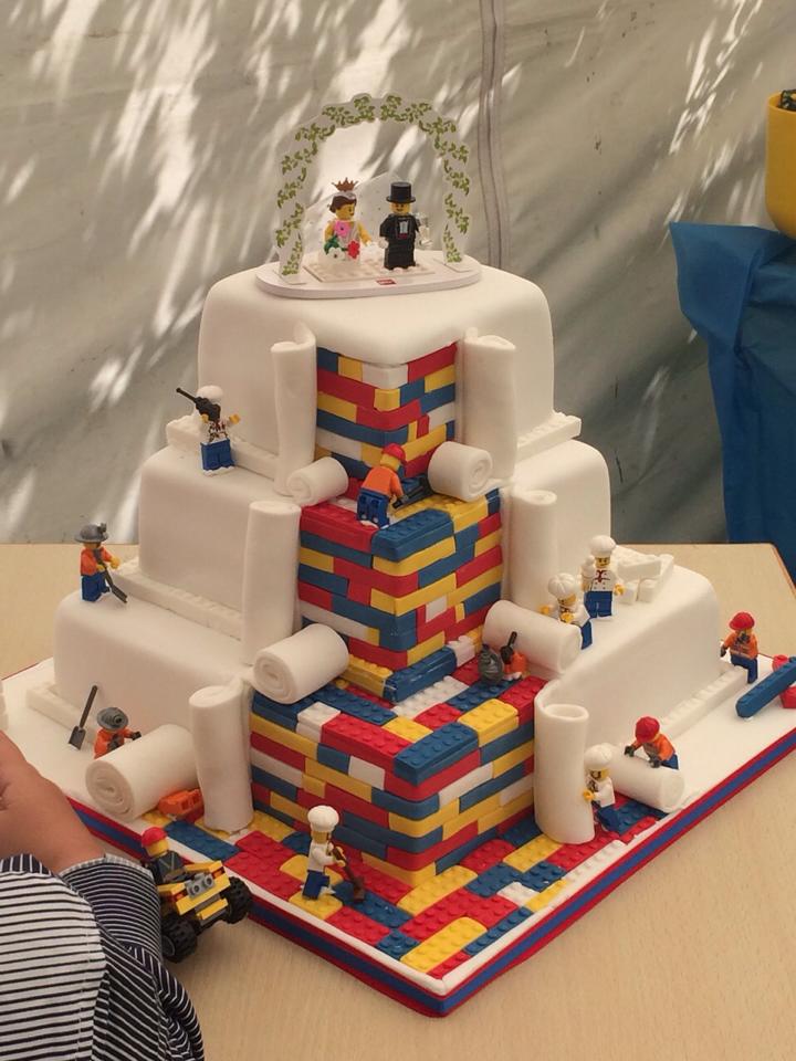 LEGO Cake: boom di vendite, in tilt una pasticceria di Londra