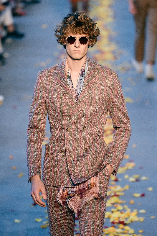 Missoni uomo collezione primavera estate 2016: la sfilata a Milano Moda Uomo