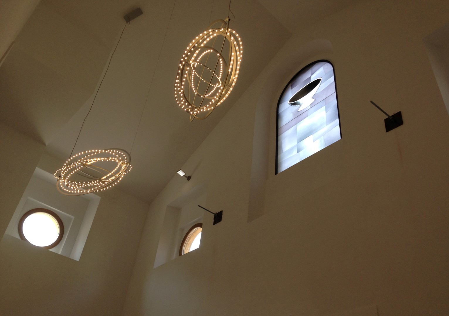 Refettorio Ambrosiano Expo: Artemide illumina con la sua luce l’ex teatro