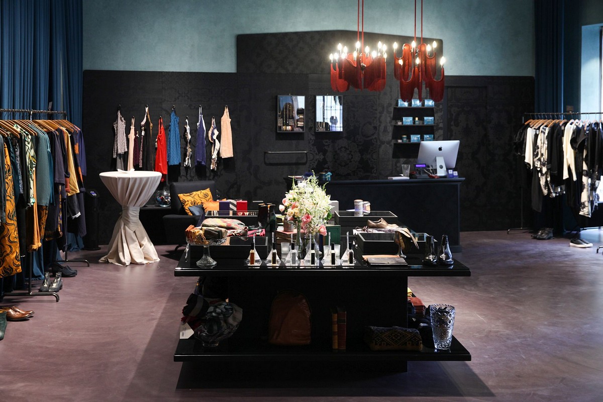 Pitti Uomo 2015 Firenze:  Momonì inaugura il nuovo store con un cocktail party, le foto