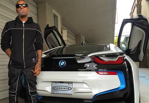 Bow Wow sorpreso da Erica Mena con una Bmw i8