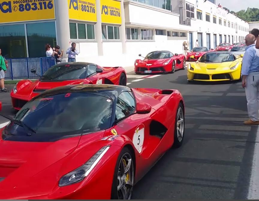 Ferrari Cavalcade 2015: un museo da sogno a Vallelunga [Video]