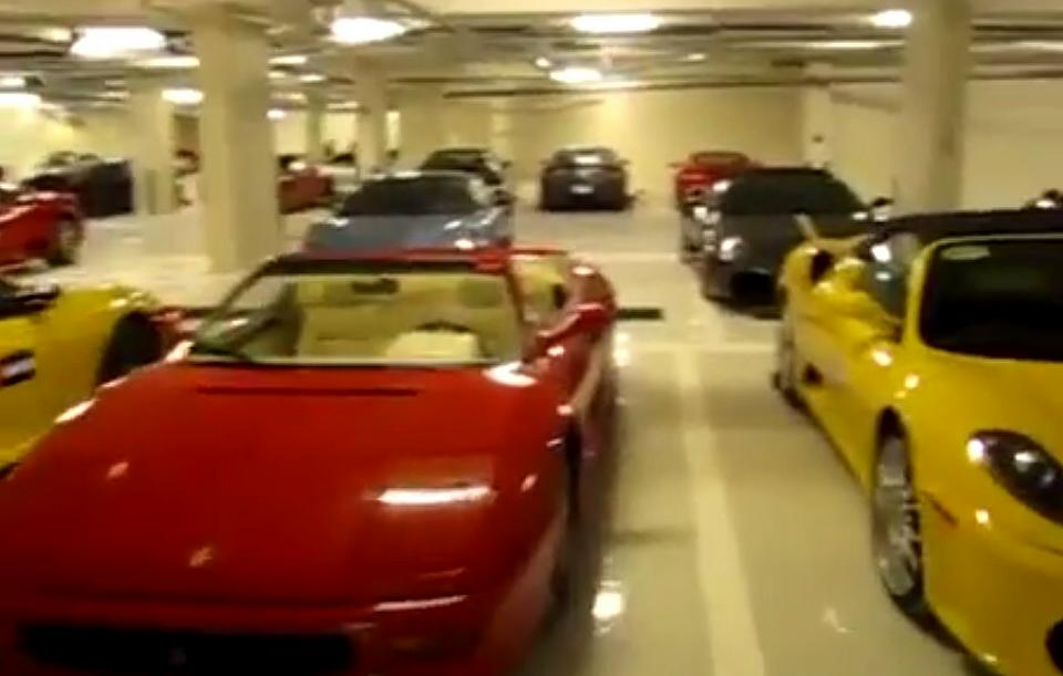 Garage pieno zeppo di Ferrari negli Emirati Arabi Uniti [Video]