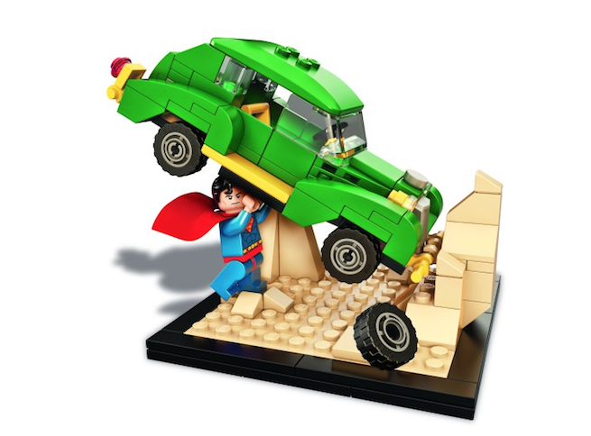 Lego rende omaggio a Superman con nuovo playset al SDCC 2015