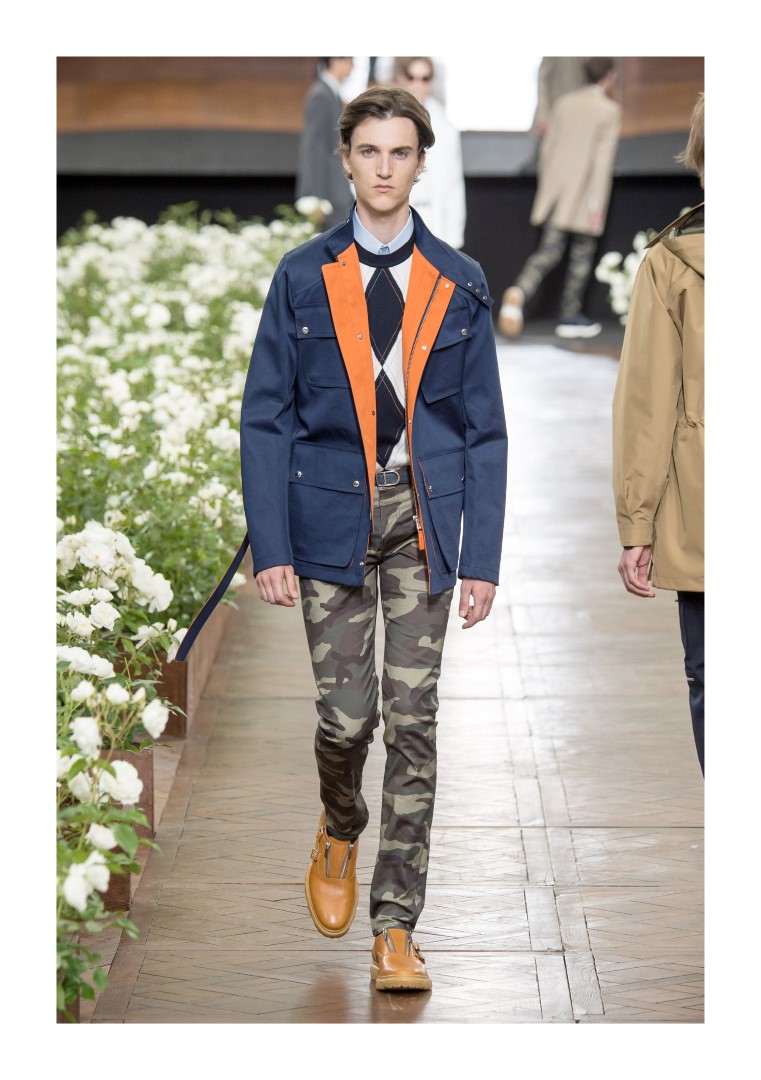 Dior Homme collezione primavera estate 2016: il daywear street e il classico sartoriale, la sfilata a Parigi