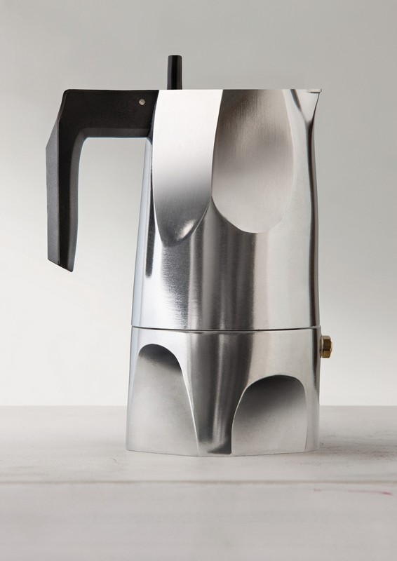 Red Dot Awards 2015: Alessi vince con la caffettiera Ossidiana