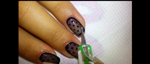 nail art a effetto calza