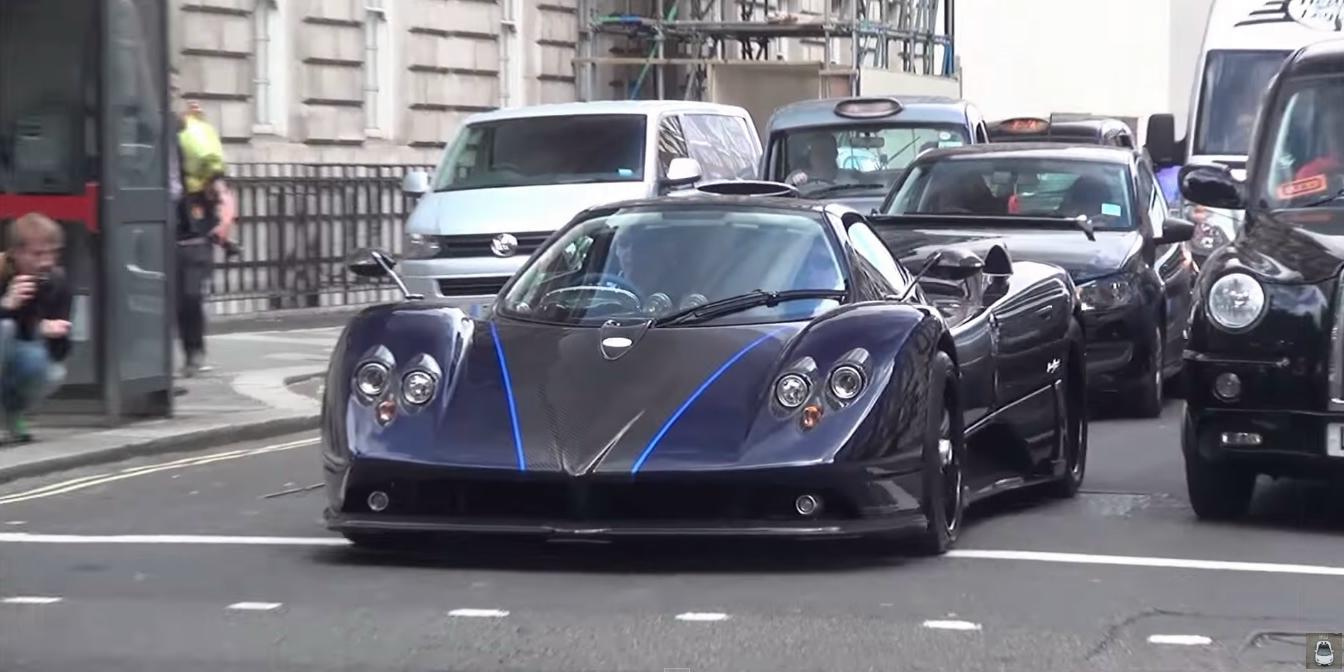 Auto sportive pazzesche a Londra [Video]