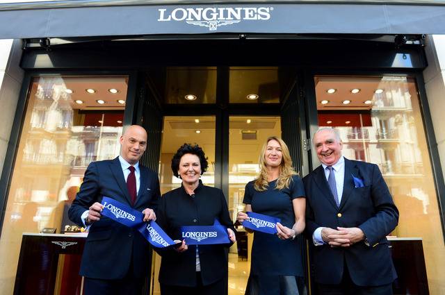 Steffi Graf inaugura la boutique Longines a Parigi