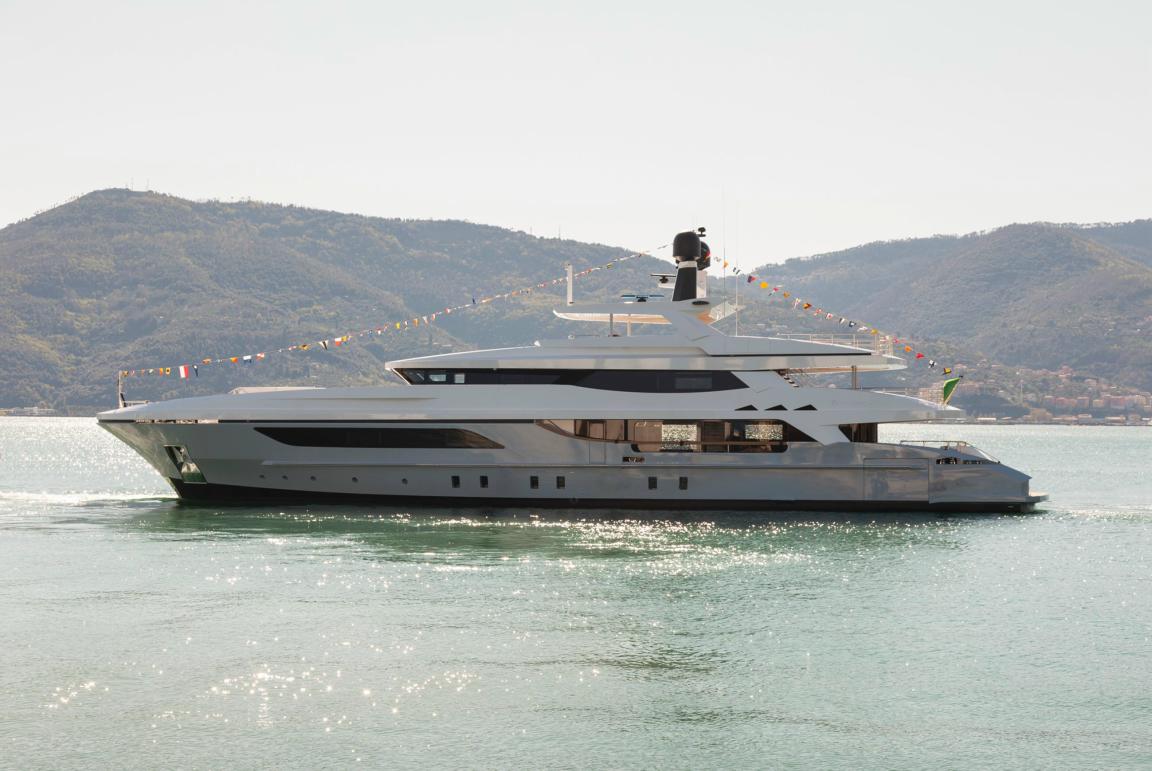Nuovi yacht di lusso Baglietto ai Saloni di Cannes e Monaco 2015