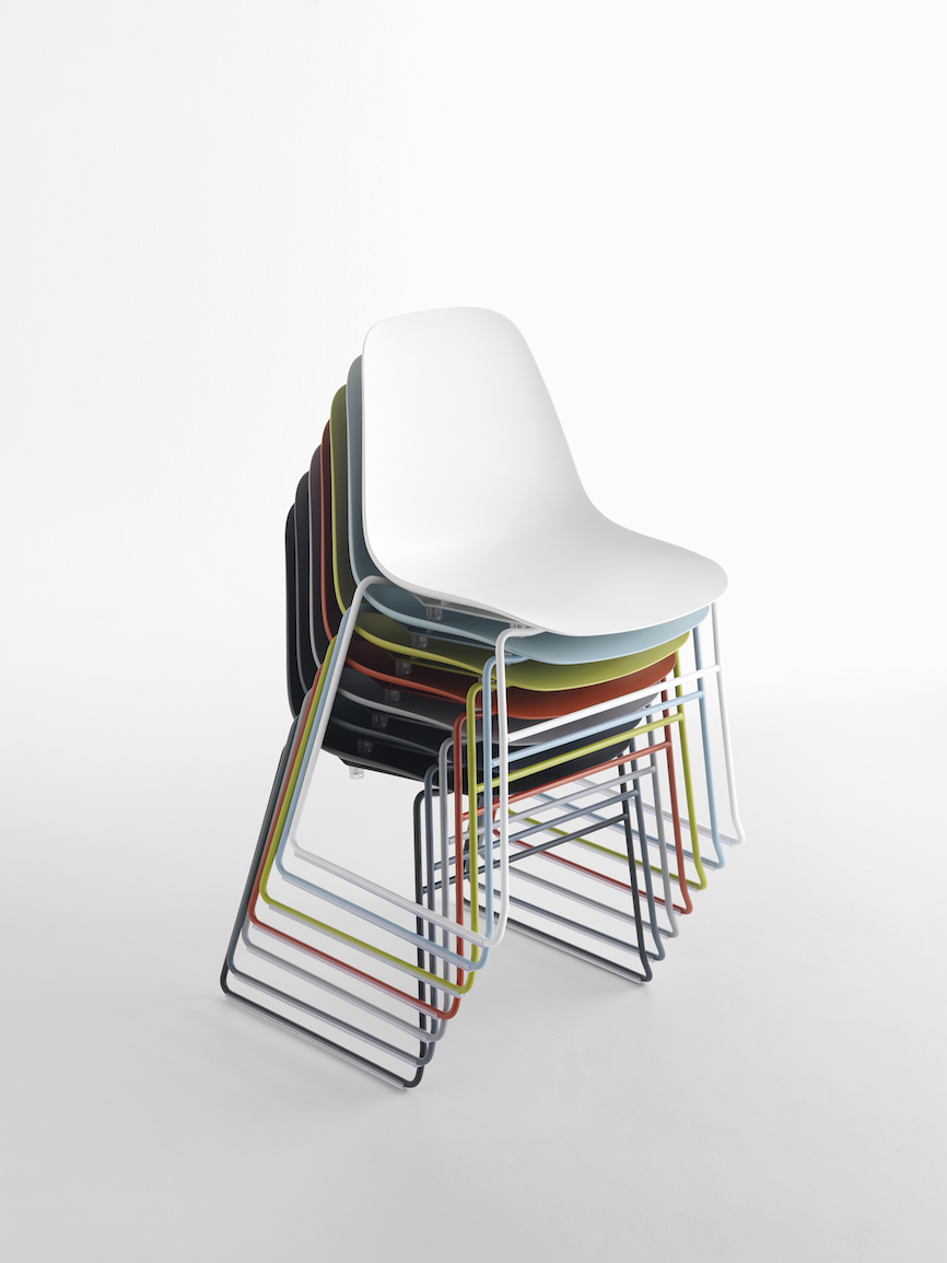 Crassevig sedie: Pola Light, leggera e reciclabile