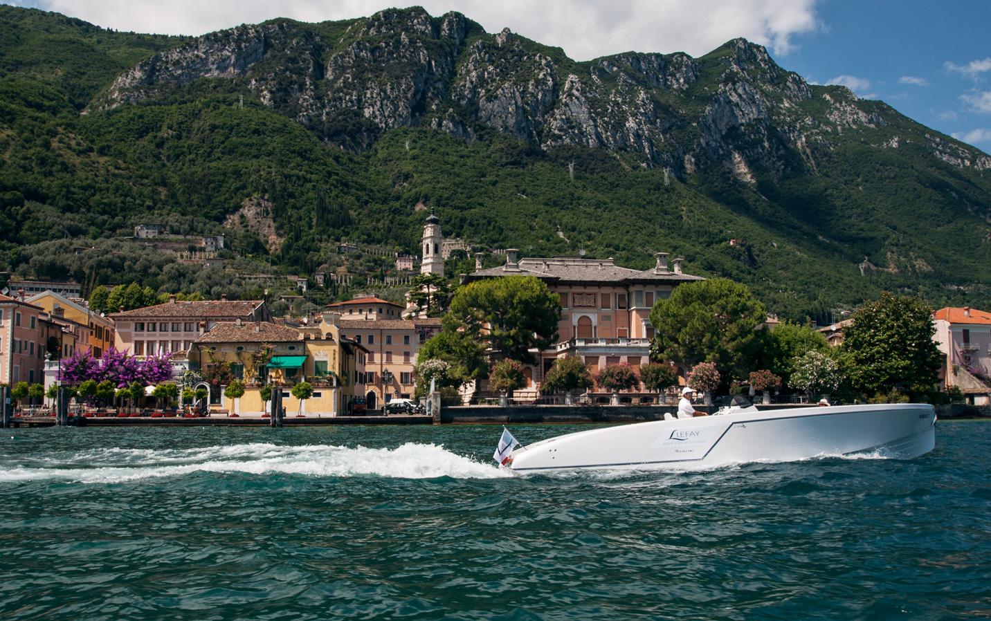 Nasce Frauscher Limousine, il primo servizio di boat limousine