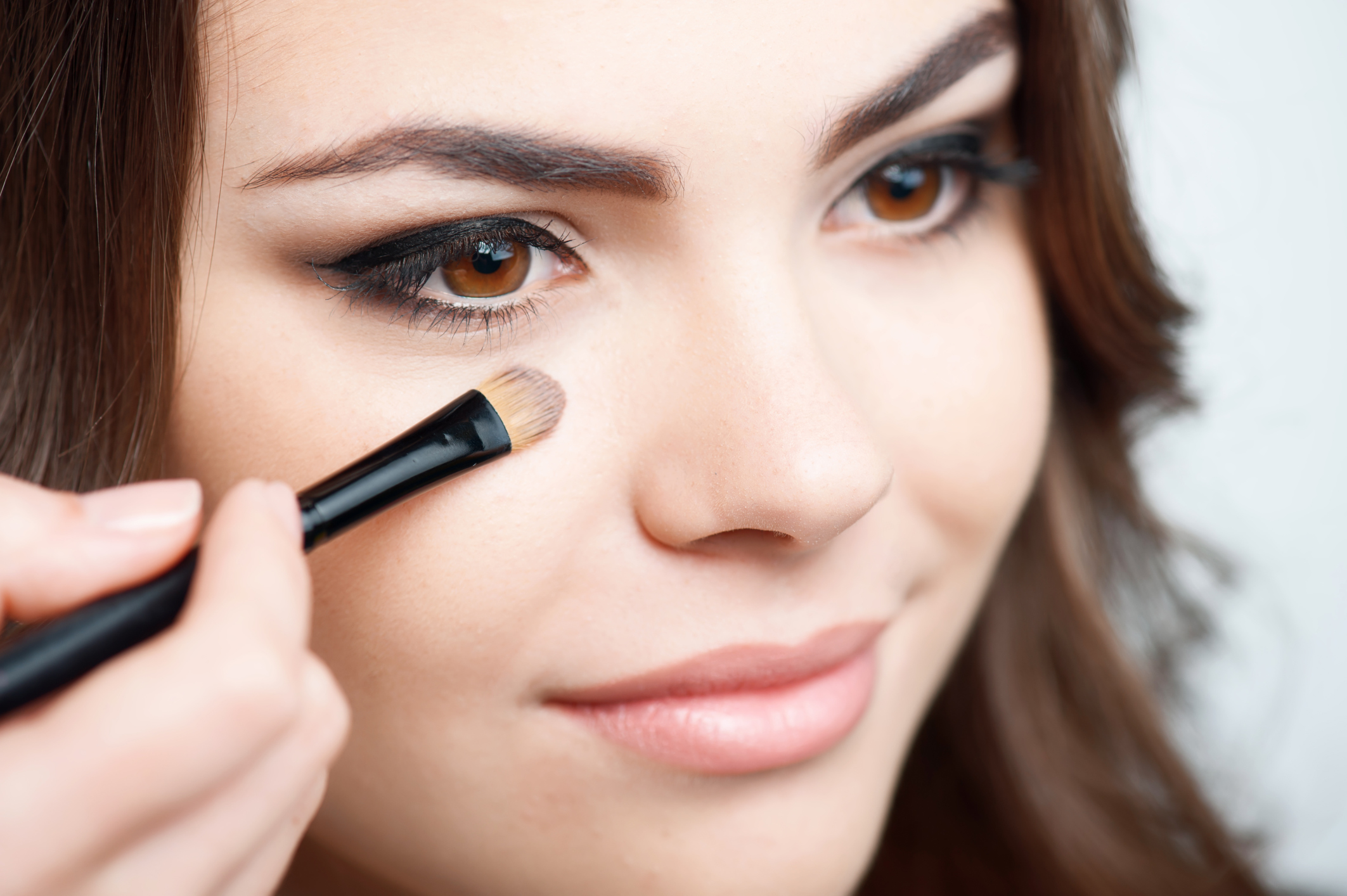 Make up per la base trucco con un facile tutorial passo dopo passo