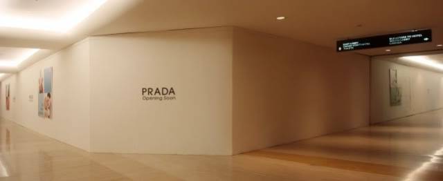 Prada apre boutique di lusso a Jakarta, in Indonesia