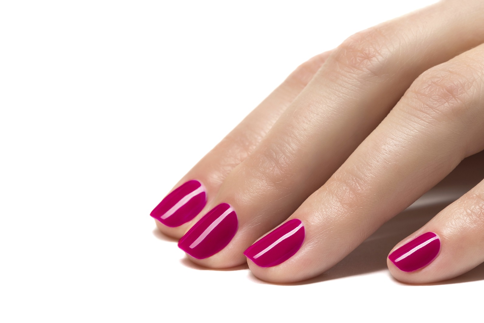 Unghie, come applicare i nail patch per unghie perfette in pochi minuti