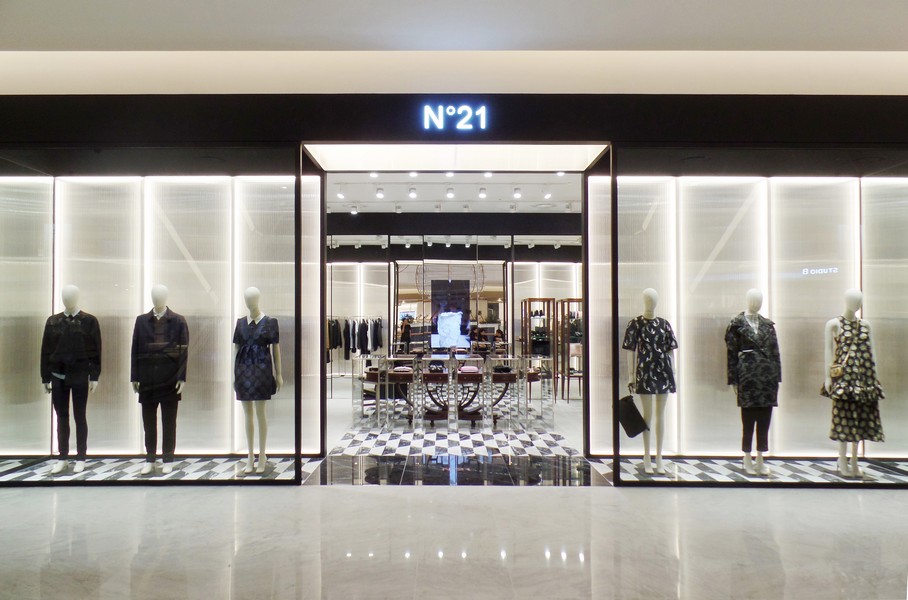 N°21 shop: apre il terzo store in Corea, le foto