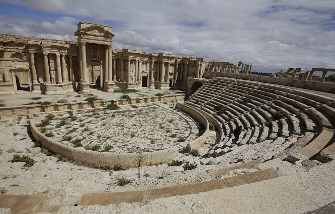 Isis decapita Khaled Asaad, ex direttore del sito archeologico di Palmira