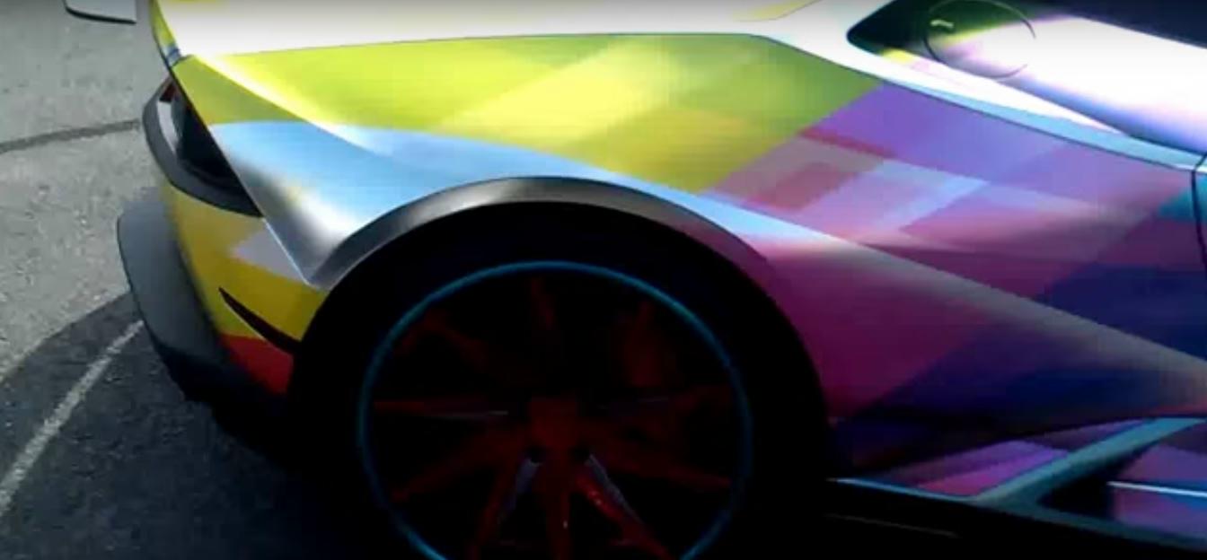 Lamborghini Huracan come tela artistica [Video]