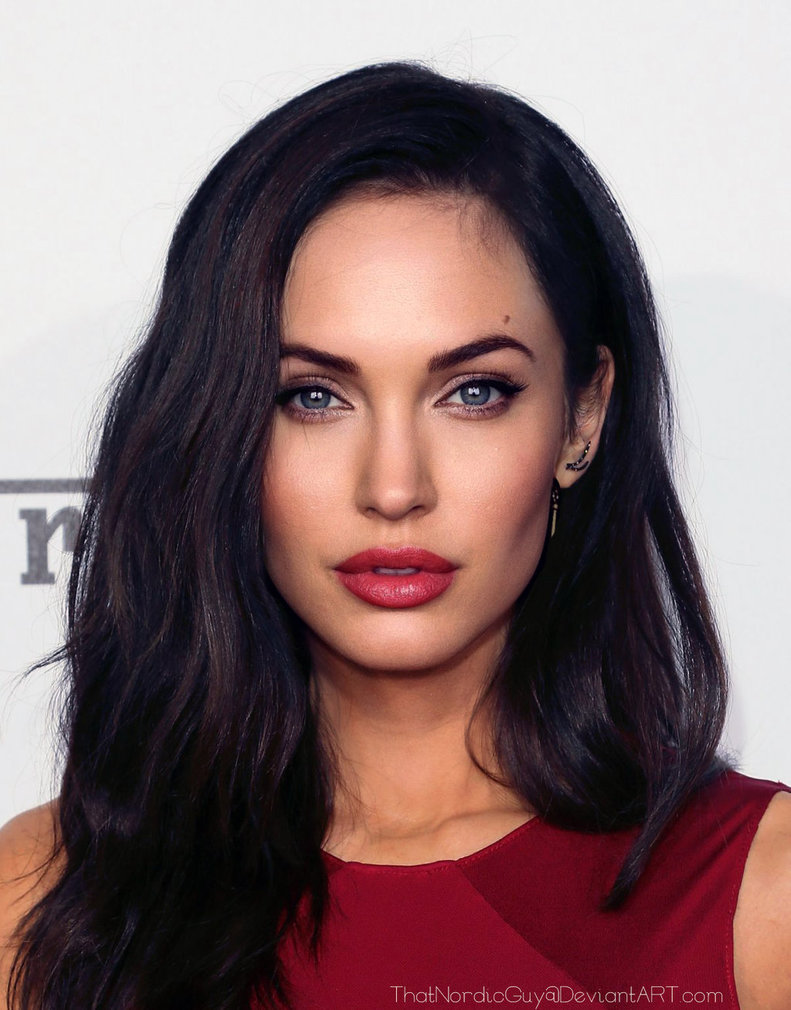 La donna più bella del mondo? E’ un mix tra Angelina Jolie e Megan Fox