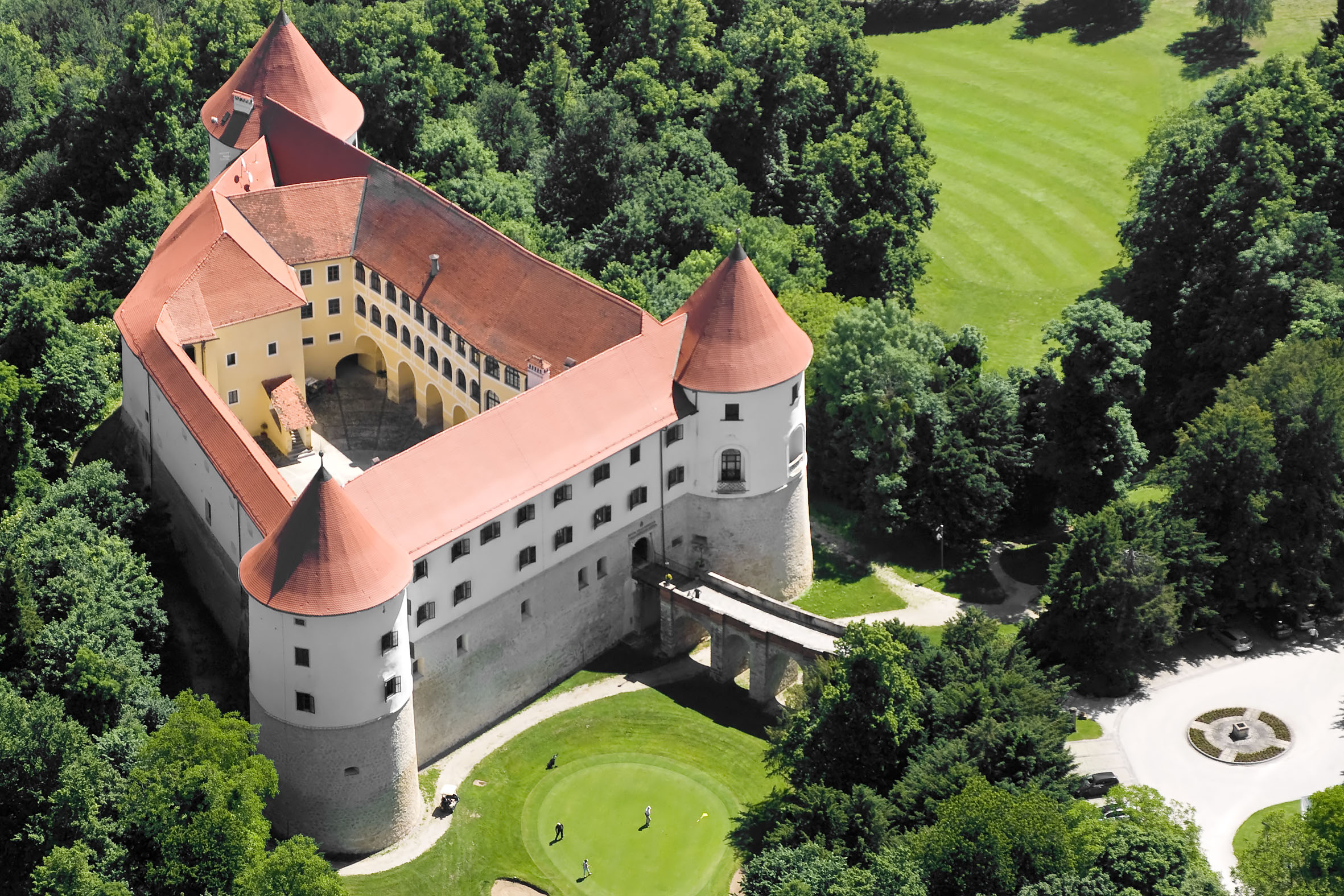 Weekend romantico al castello di Mokrice in Slovenia