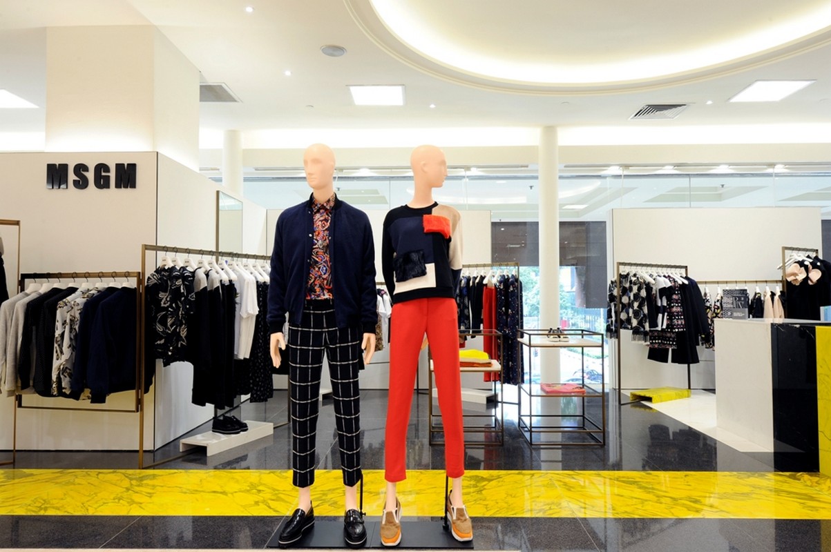 MSGM shop: una nuova boutique apre a Singapore, le foto