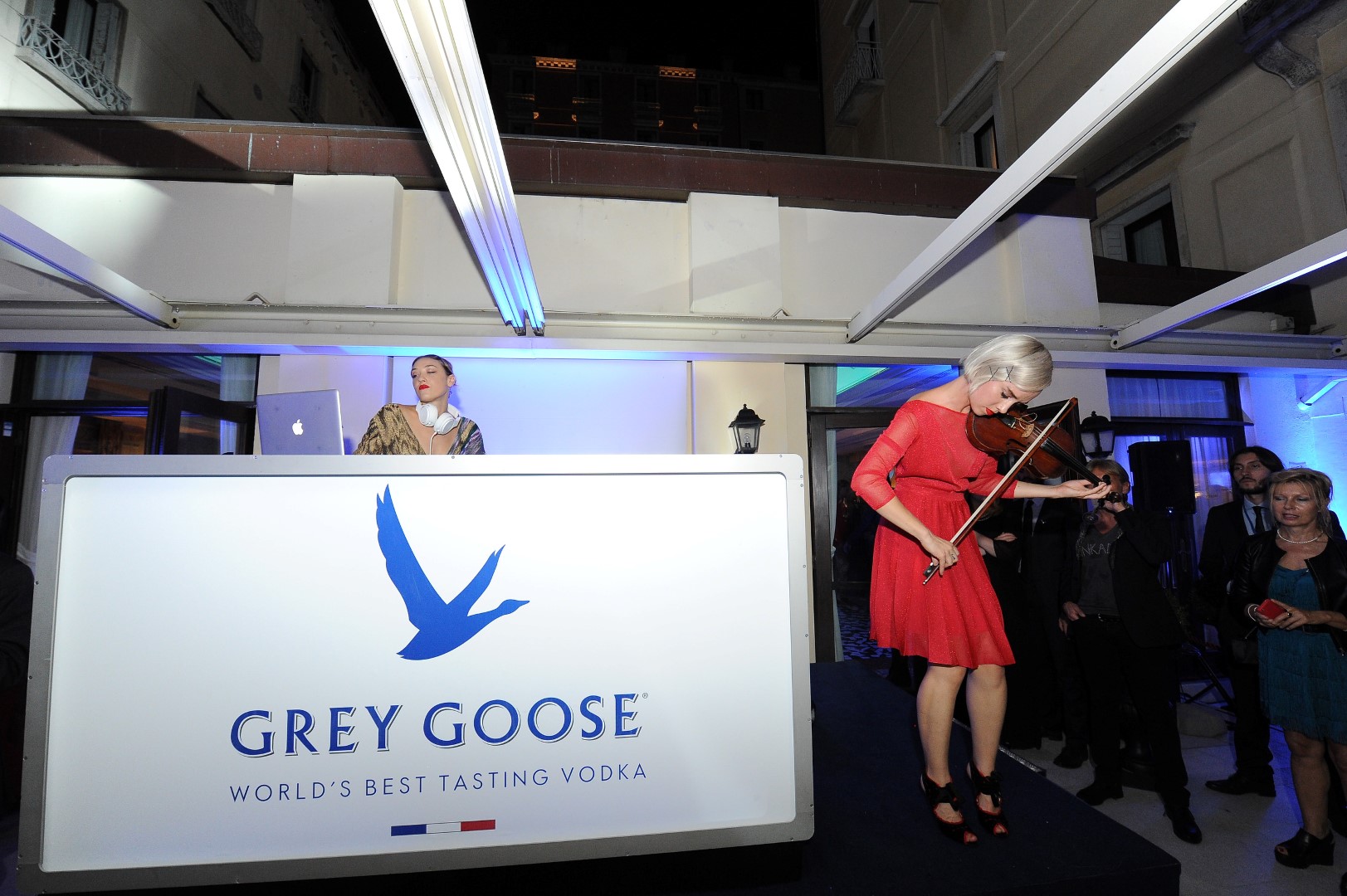 Festival Cinema Venezia 2015: il WOW party di Grey Goose e Vanity Fair, le foto