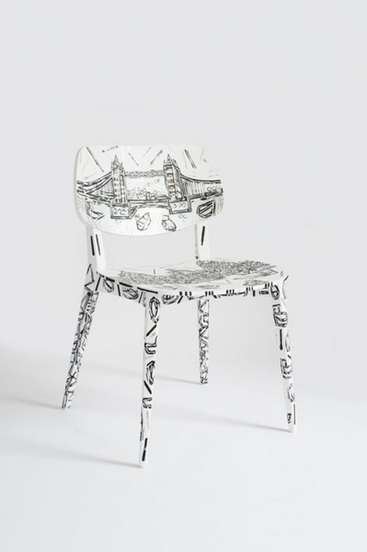 London Design Festival 2015: le sedie Doll di Novamobili dipinte da Ben Mosley, le foto