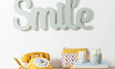 Catalogo Maisons du monde 2015-2016, decorazione murale Smile