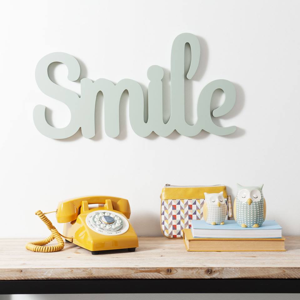 Catalogo Maisons du monde 2015-2016, decorazione murale Smile
