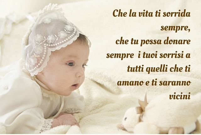 Le frasi per il battesimo dalla madrina, ecco gli auguri più dolci e teneri