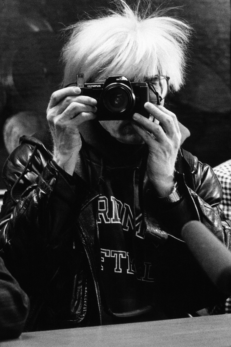 A Prato &#8220;Synchronicity&#8221; la mostra dove Warhol e Filippo Lippi diventano contemporanei