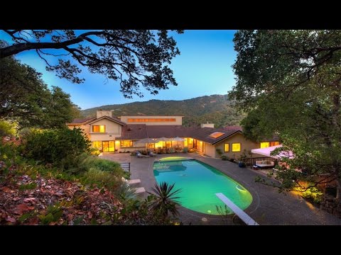 Villa di lusso con piscina in California