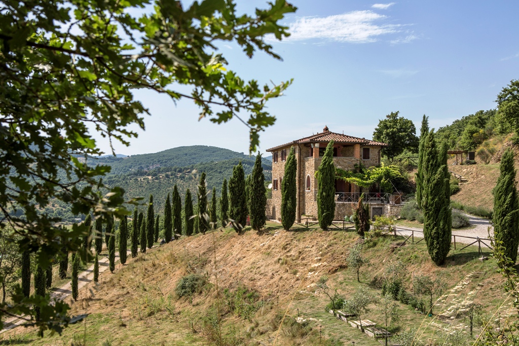 Ridente casale di lusso nel cuore dell&#8217;Umbria