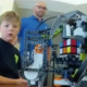 lego robot risolve cubo rubik