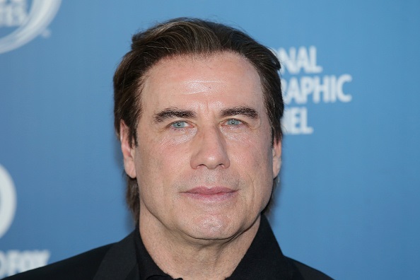 L’incredibile villa di John Travolta sembra un aeroporto [Video]