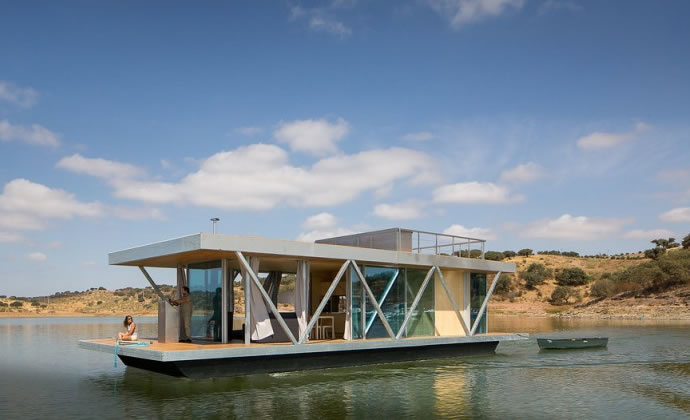 Casa modulare galleggiante: il lusso della libertà