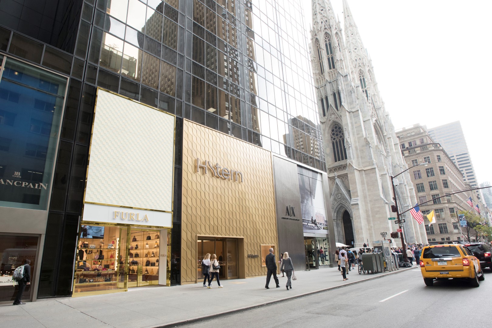 Furla New York: inaugurato il nuovo flagship store fra la 51esima e Fifth avenue, le foto
