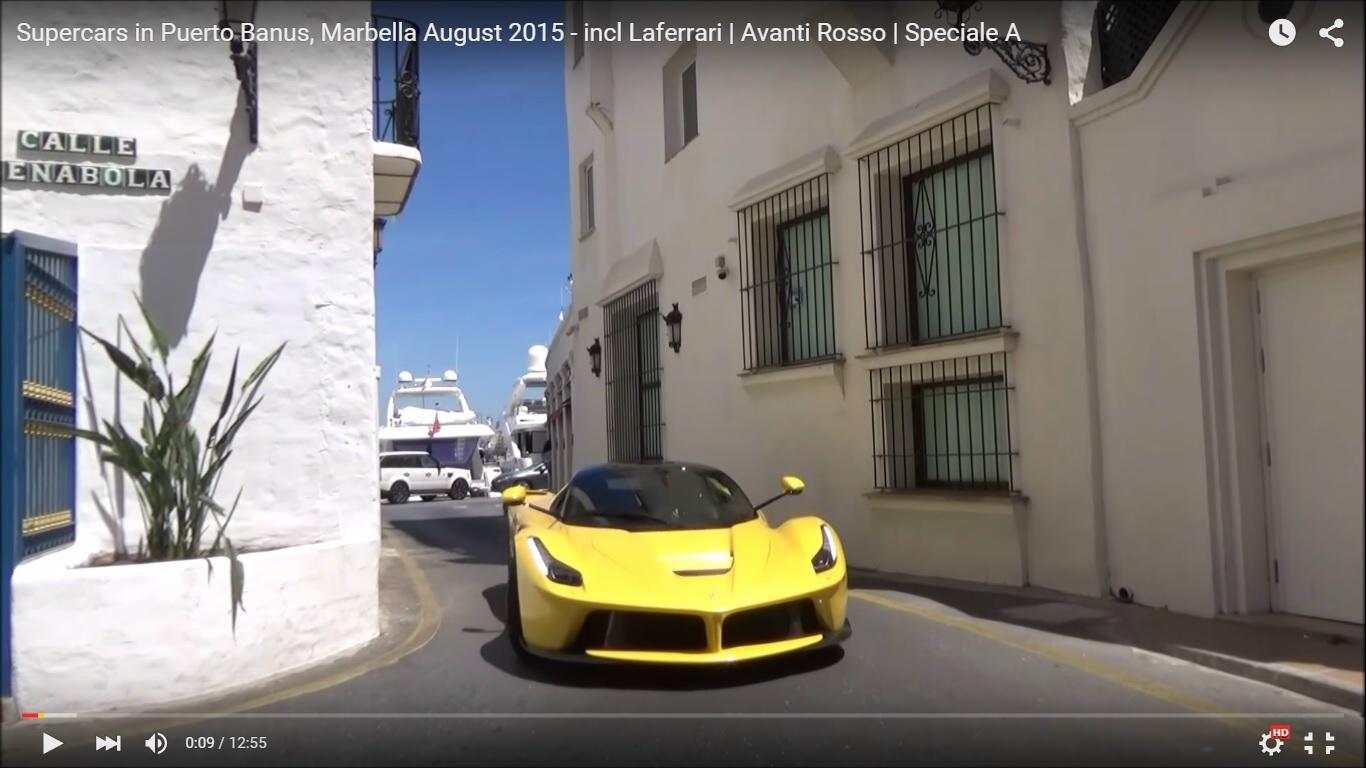 Auto sportive e di lusso a Puerto Banus, Marbella: c&#8217;è pure LaFerrari [Video]