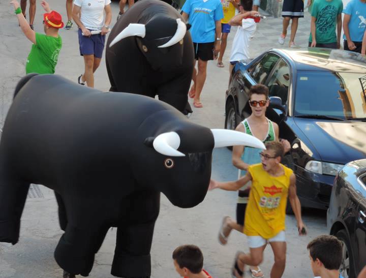 Corrida, in Spagna pupazzi al posto dei tori