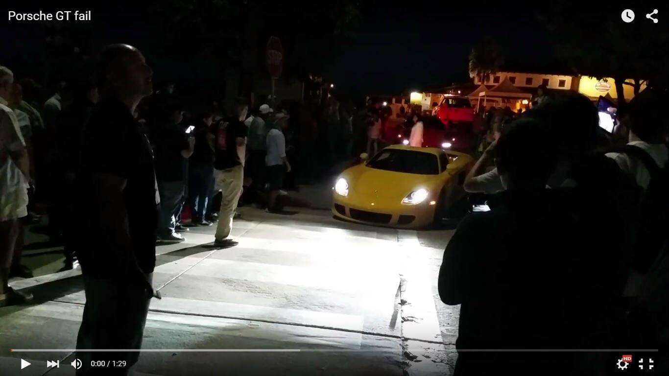 Affrontare una rampa con una Porsche Carrera GT [Video]