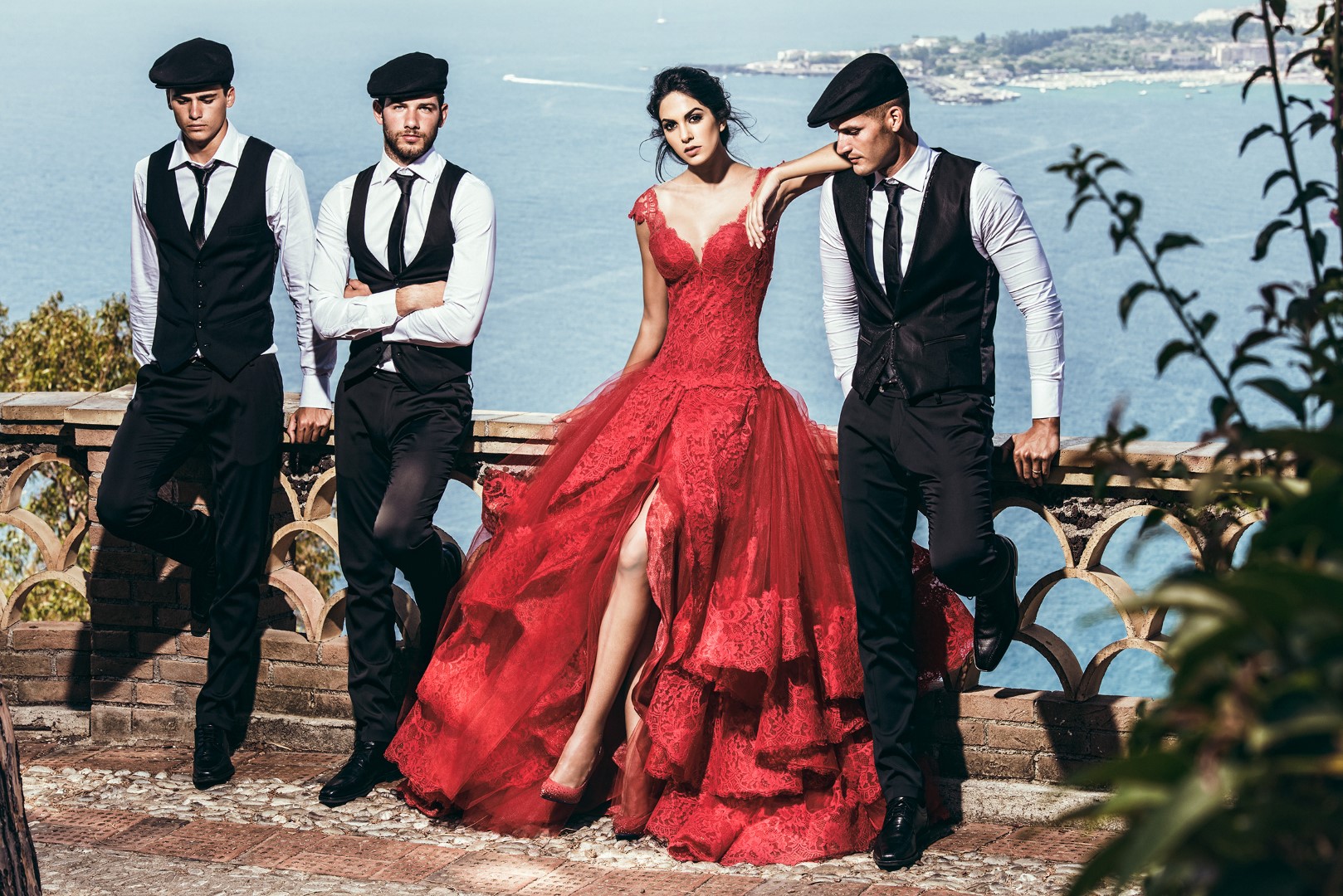 Abiti da sposa 2016: Rocio Munoz Morales per la collezione Alessandro Angelozzi Couture