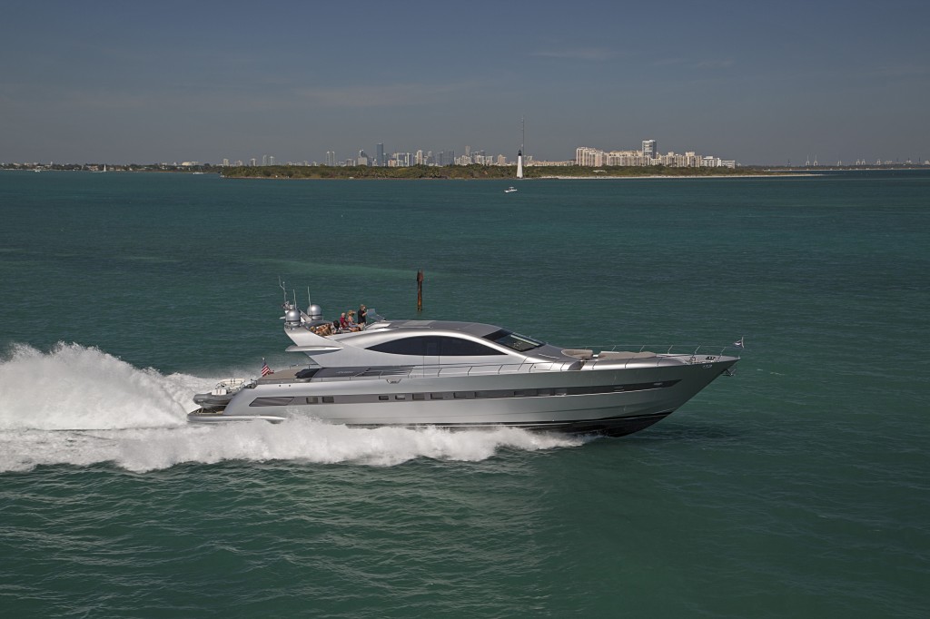 Fort Lauderdale International Boat Show 2015: yacht di lusso CCN Maylen