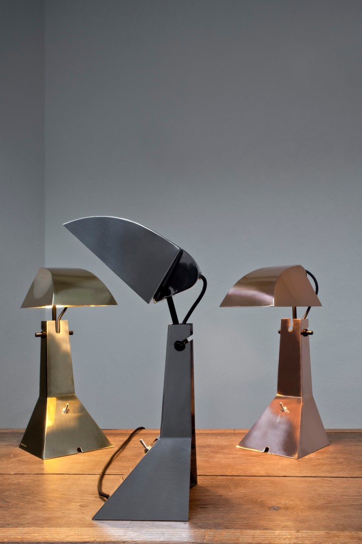 Umberto Riva Architetto: la riedizione delle lampade E63 e Lem in mostra alla Galleria Jannone