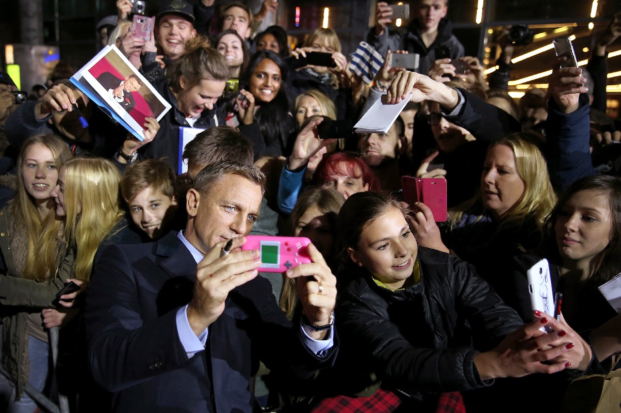 007 Spectre premiere: da Parigi a Madrid, da Berlino a Mosca, i red carpet e i look delle star