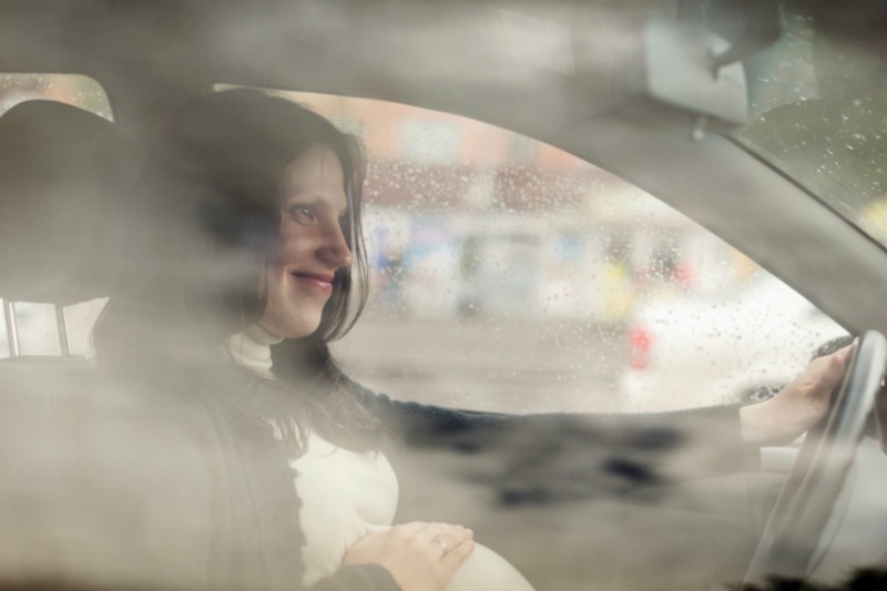 Donne al volante, gli stereotipi che non sopportiamo più