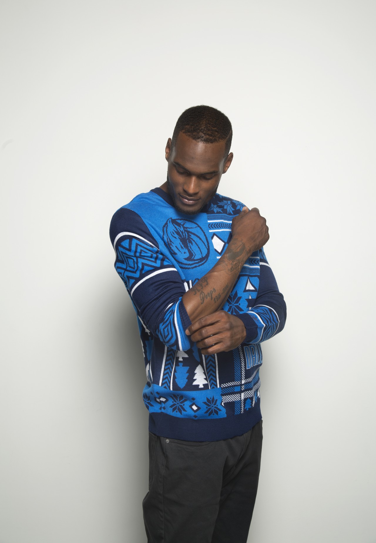 Idee Regali Natale 2015: NBA Ugly Sweater, i colorati maglioni natalizi targati NBA