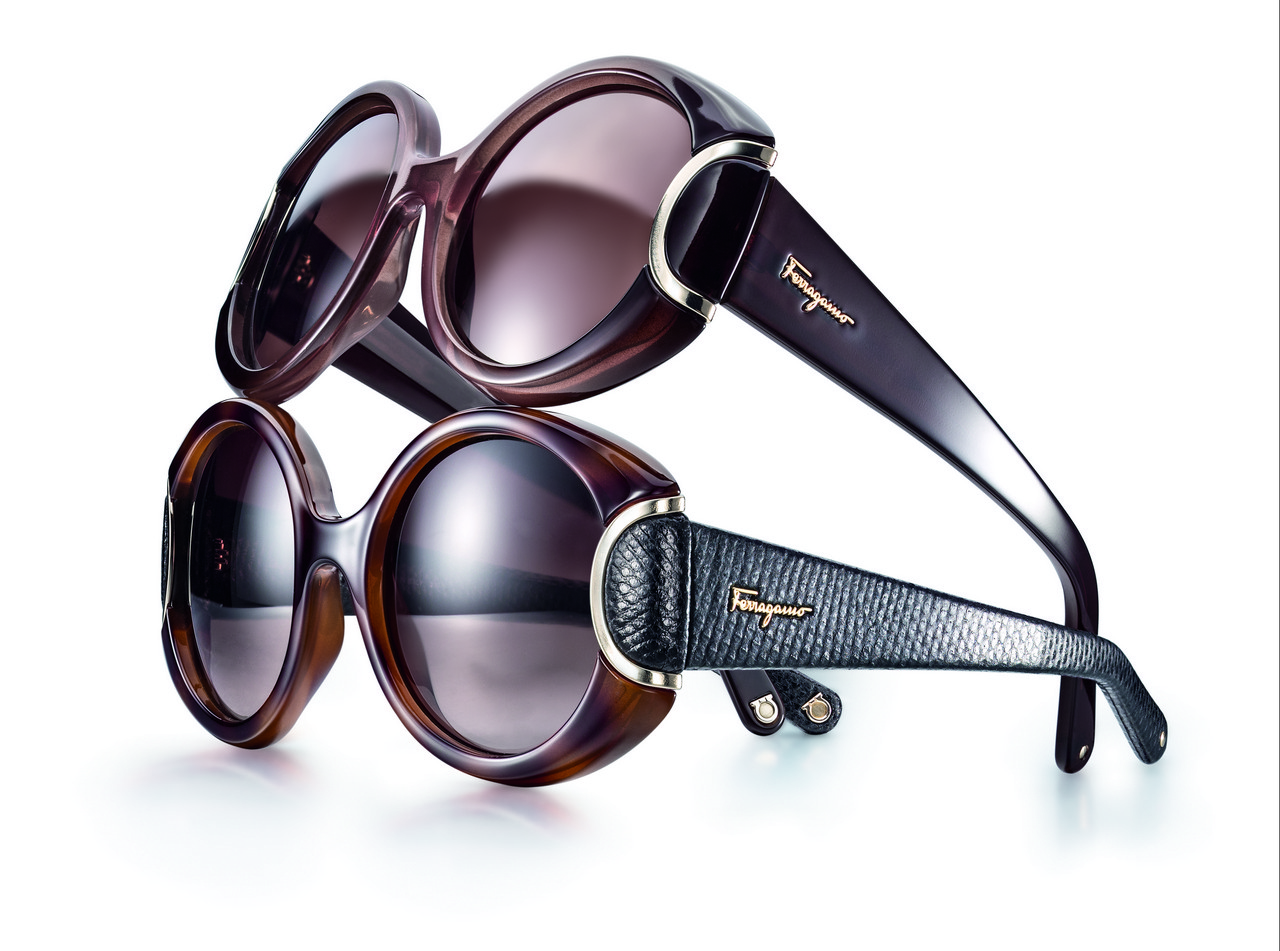 Salvatore Ferragamo The Signature Collection: la speciale capsule speciale dedicata al mondo Eyewear e Timepieces ispirato al Gancio